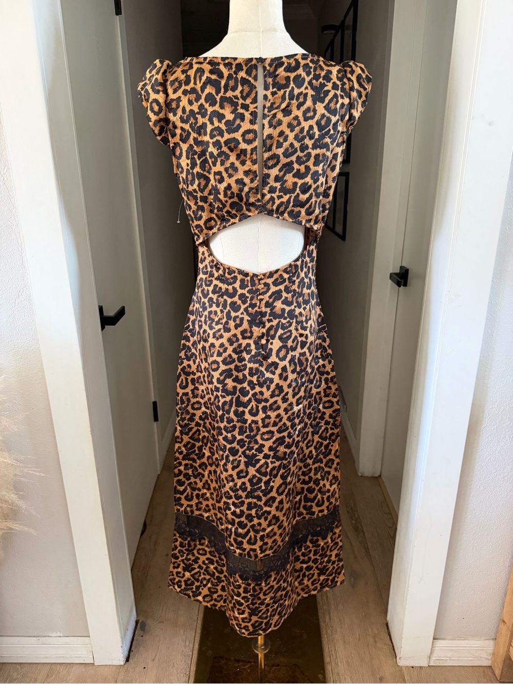 Free People Foolish Heart Leopard Print Lace Midi Dress Sz XS MSRP $128 NEW - Picture 6 of 10